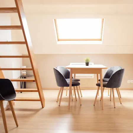 ++++ Cosy Duplex ++++ A 5 Min Des Remparts Et 12 Min De Place Dalton A Pieds Lägenhet